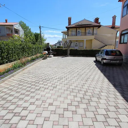 Rozi Apartman Rovinj