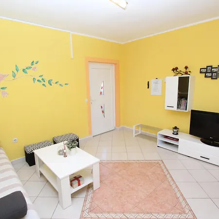Apartman Rozi *