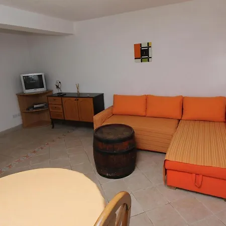 Apartman Rozi *