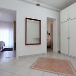 Rozi Apartment