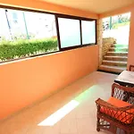 Rozi Apartment