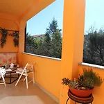 Apartment Rozi